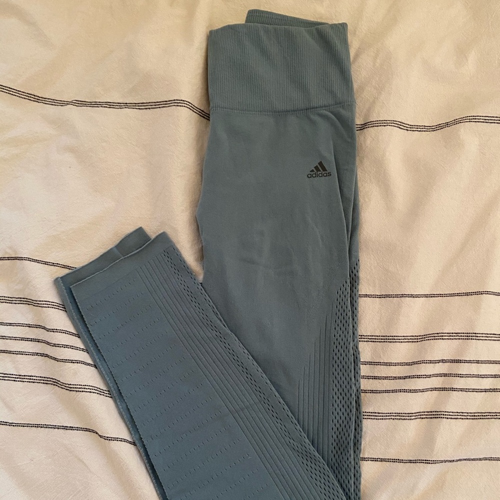 Adidas leggings